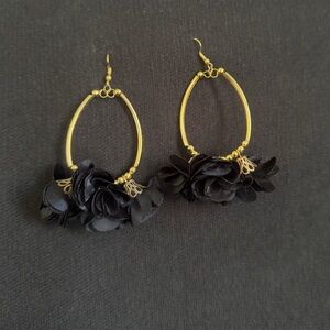 Elegant Gold and Black Floral Hoop Earrings